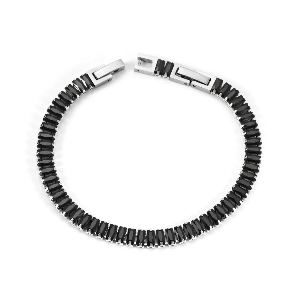 NARUKVICA OD ČELIKA